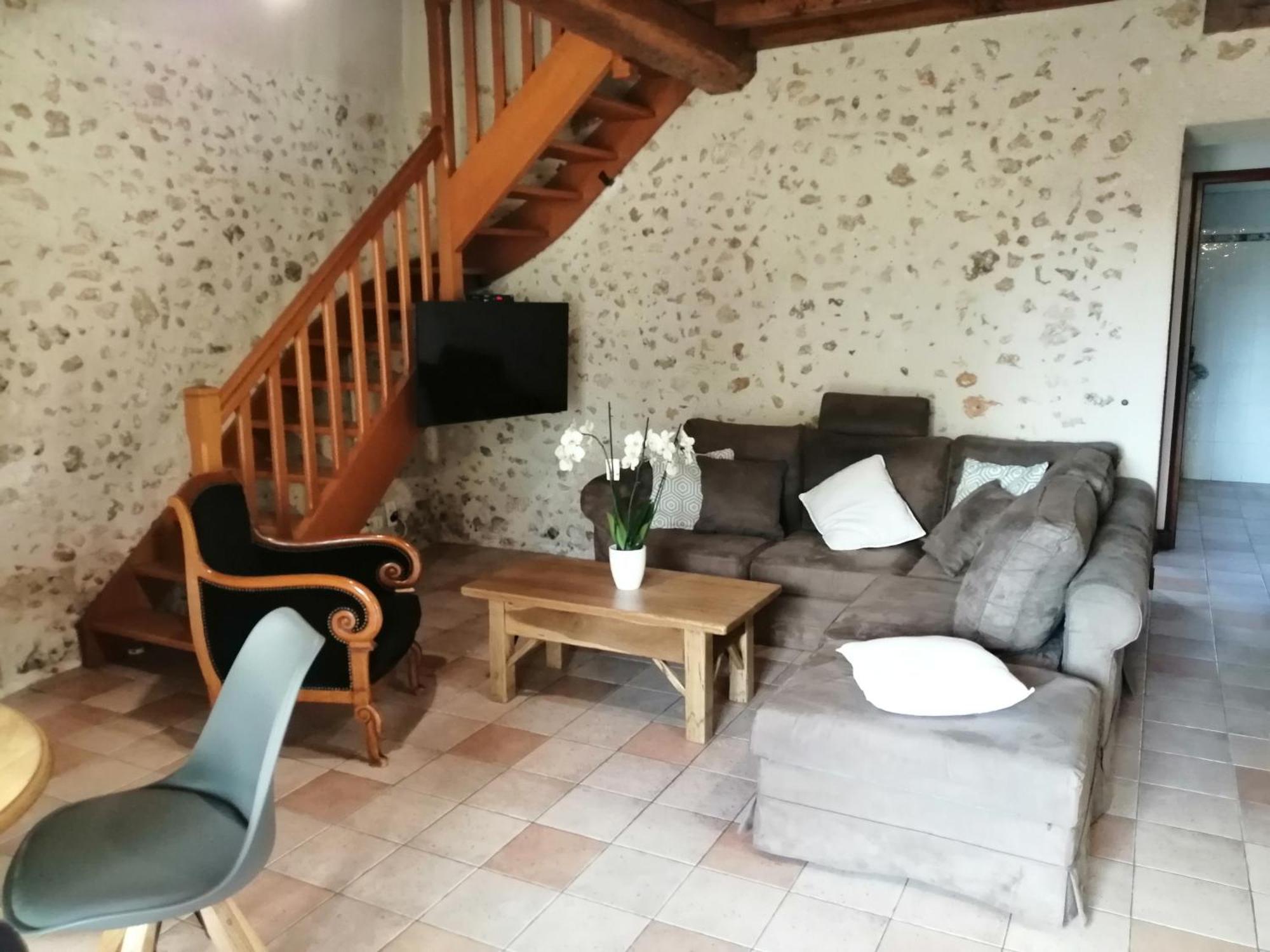 Gite Les Mareillauds - Piscine Salon Pokój zdjęcie